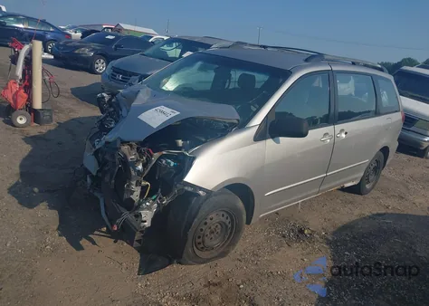 2005 Toyota Sienna Ce z USA, uszkodzony, nr VIN 5TDZA23C15S362039